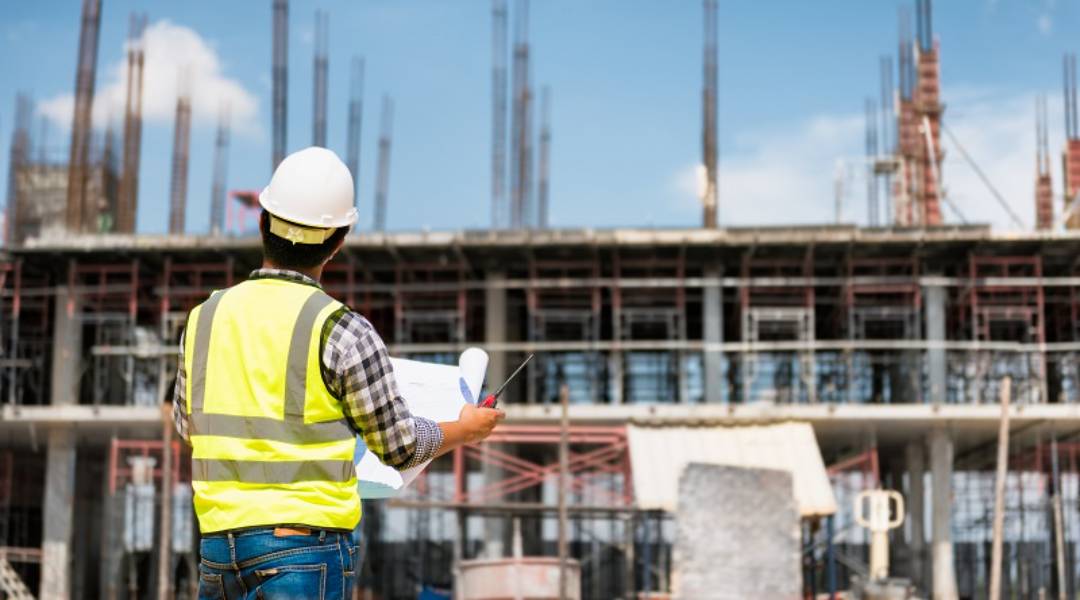 ¿QUÉ ASPECTOS DEBEMOS TOMAR EN CUENTA PARA EL DISEÑO DE UNA EDIFICACIÓN SISMORRESISTENTE?