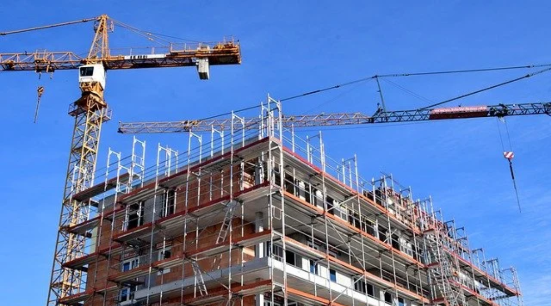 CARGAS DE CONSTRUCCIÓN