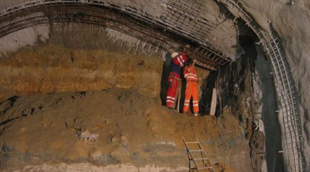 CONSTRUCCIÓN CONVENCIONAL DE TÚNELES