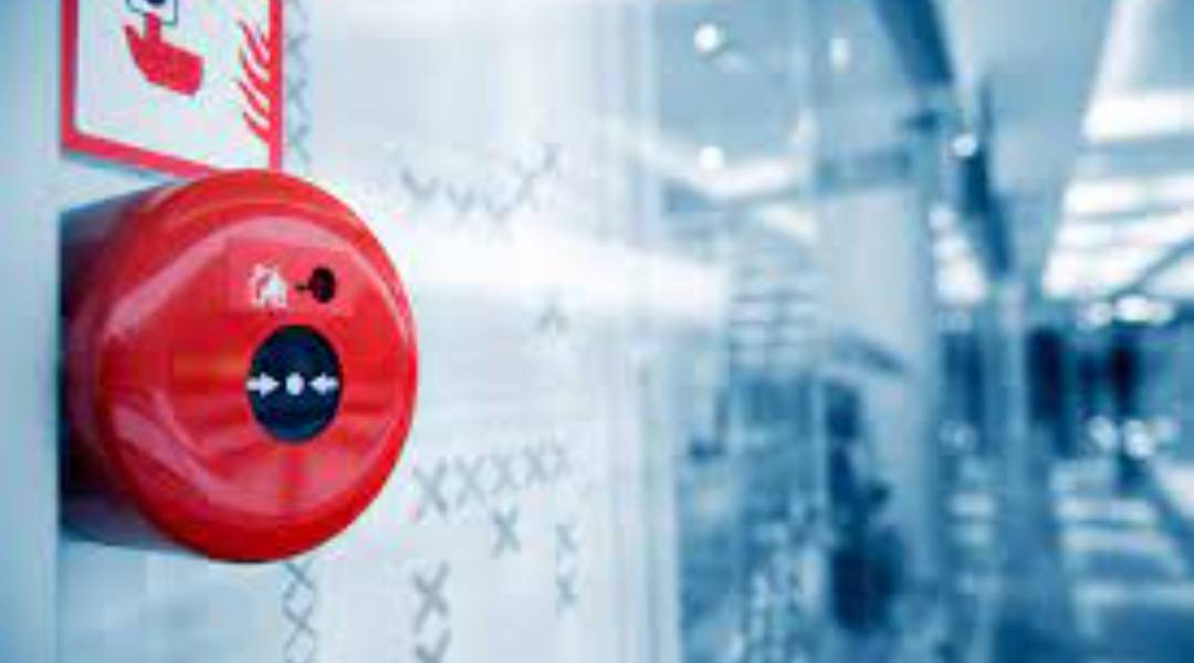 ESTUDIO DE SEGURIDAD CONTRA INCENDIOS EN ESTABLECIMIENTOS INDUSTRIALES