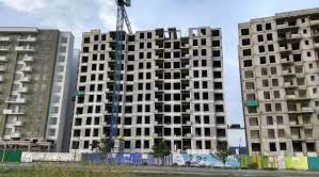 SISTEMA ESTRUCTURAL DE MUROS PORTANTES CON PANELES PREFABRICADOS EN CONCRETO